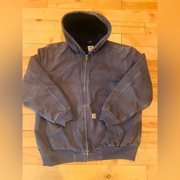 Carhartt jacket - Picture 1 of 4